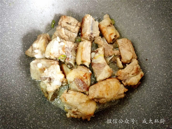 排骨土豆焖饭的做法步骤：5