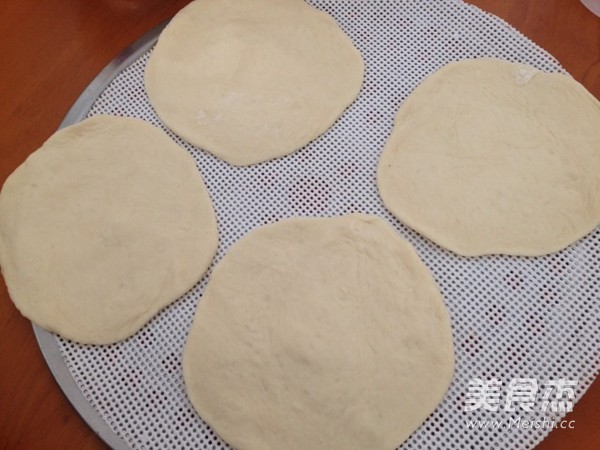 蜜汁叉烧包用锅做的做法步骤:16
