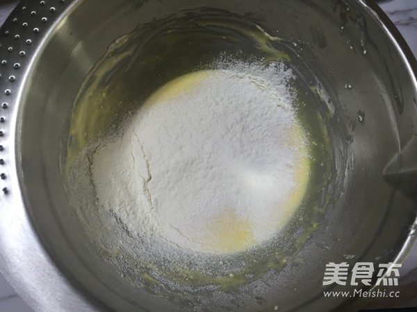 轻乳酪蛋糕的做法步骤:7