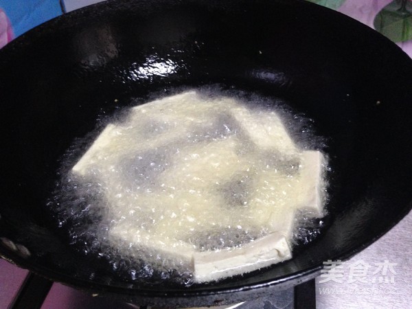 鱼香脆皮豆腐的做法步骤:6