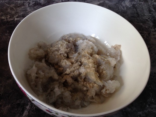 小金鱼虾仁馄饨的做法步骤:7