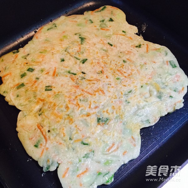 芹菜鸡蛋饼的做法步骤：12