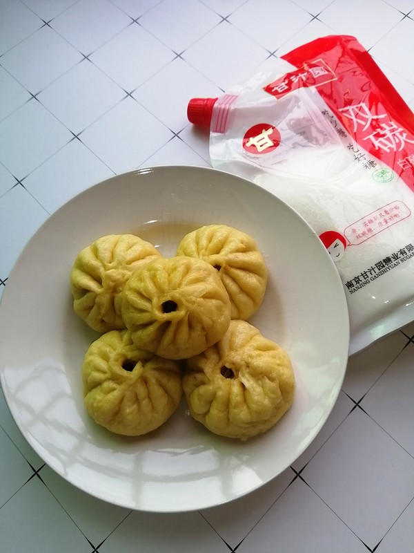 美味又健康还有不错的颜值~~南瓜老面包子的做法步骤:18
