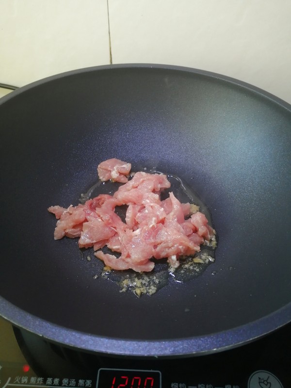 简简单单也不失美味~~木耳炒肉丝的做法步骤:9