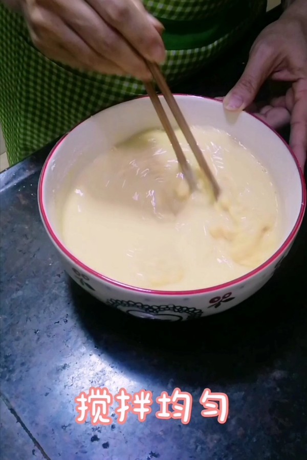 菠萝汁鸡蛋饼的做法步骤：8