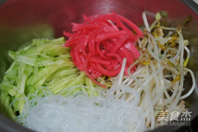 凉拌豆芽菜的做法步骤:5