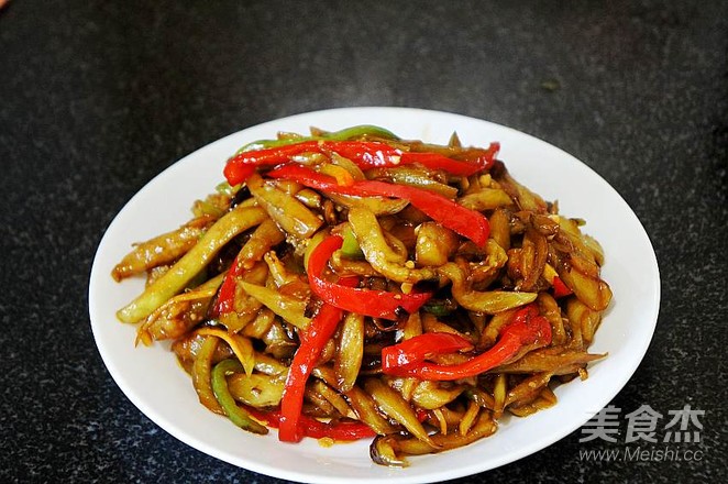 素炒鱼香茄条的做法步骤：8