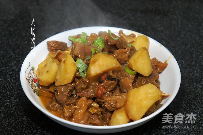牛肉炖土豆的做法步骤:9
