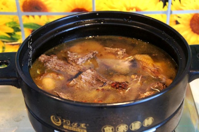 小鸡炖蘑菇的做法步骤:7