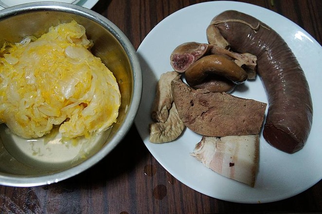 杀猪菜的做法步骤：1
