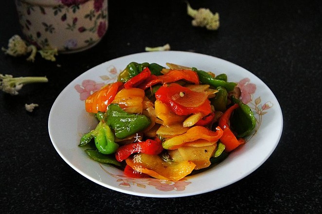 青椒炒土豆片的做法步骤:8
