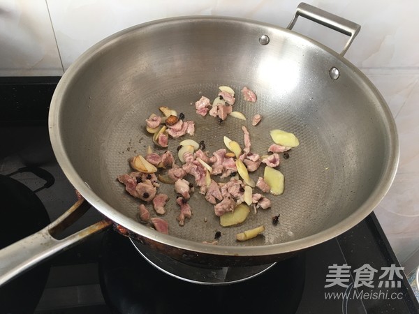 豆角炒肉的做法步骤：4