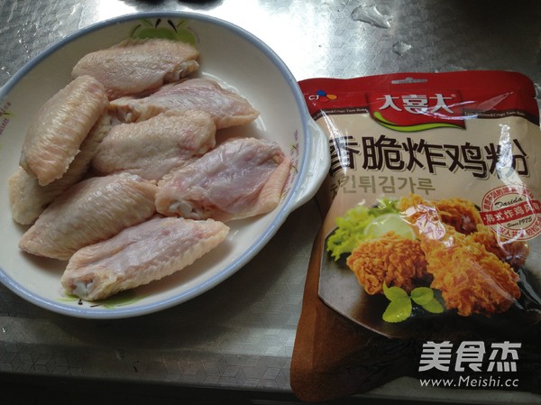 香酥炸鸡翅的做法步骤：1