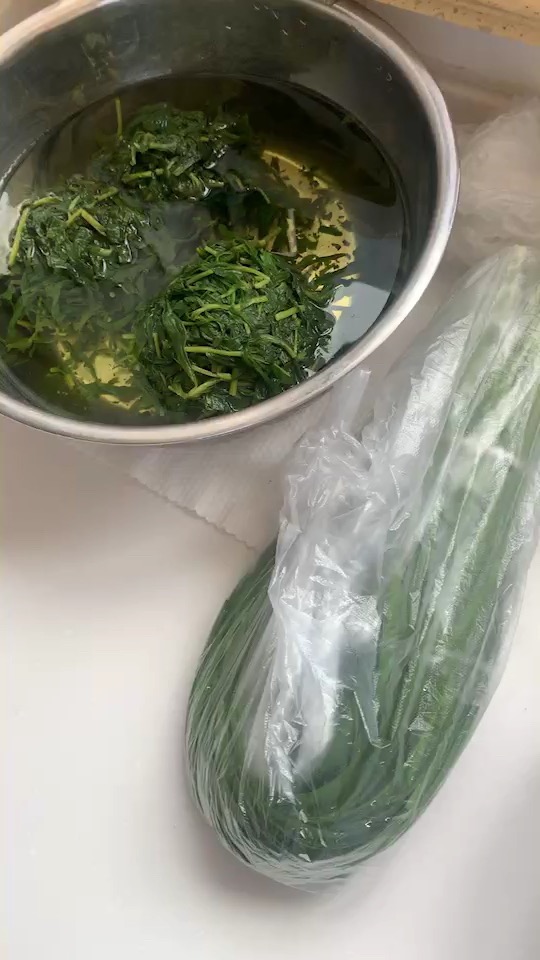 山苜楂海鲜肉包的做法步骤:2