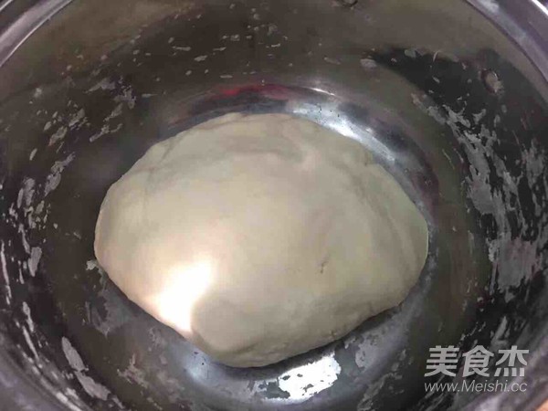 蒸包子的做法步骤：2