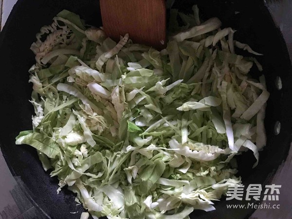 素炒圆白菜的做法步骤:10