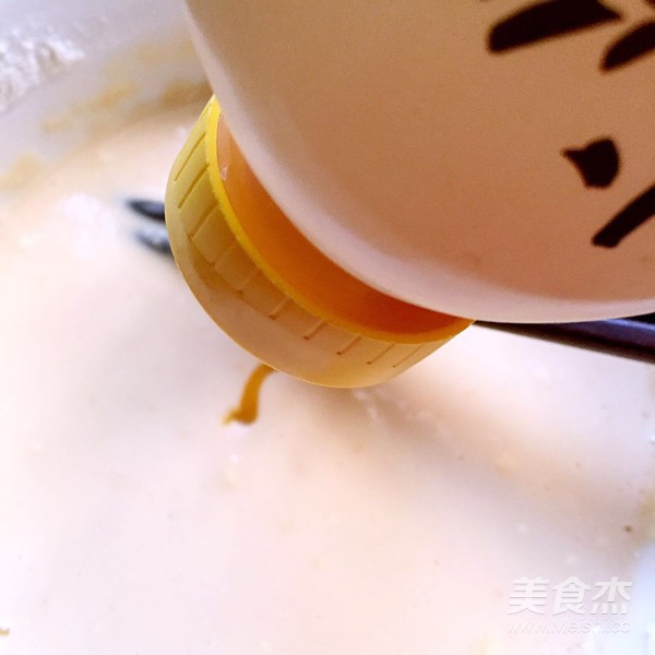 鲜侣蕾丝鸡蛋卷的做法步骤:3