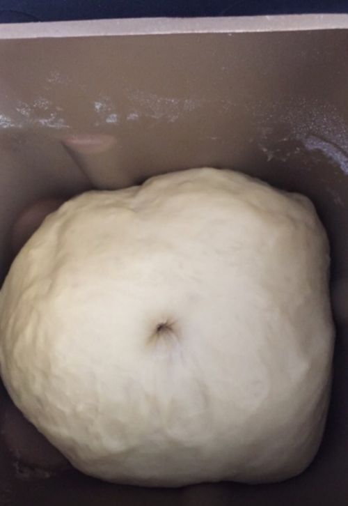 豆沙面包卷,可爱又好吃的做法步骤:2