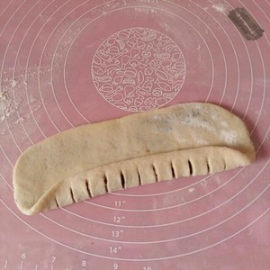 豆沙面包卷,可爱又好吃的做法步骤:5