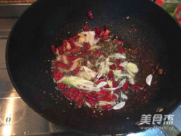 辣子鸡块的做法步骤:6