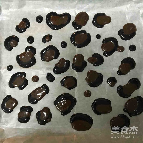 豹纹芒果蛋糕卷的做法步骤：13