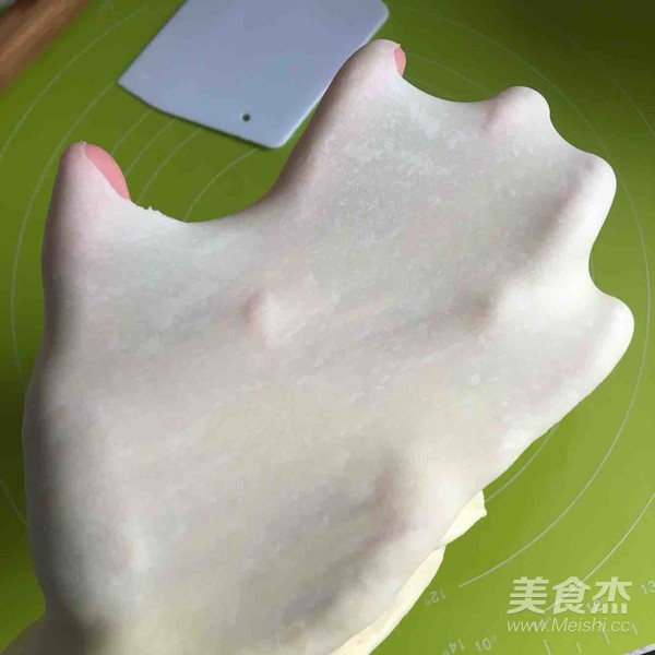 椰蓉葡萄干面包卷的做法步骤:6