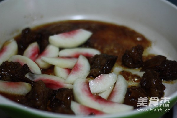 桃子烧牛腩的做法步骤:12