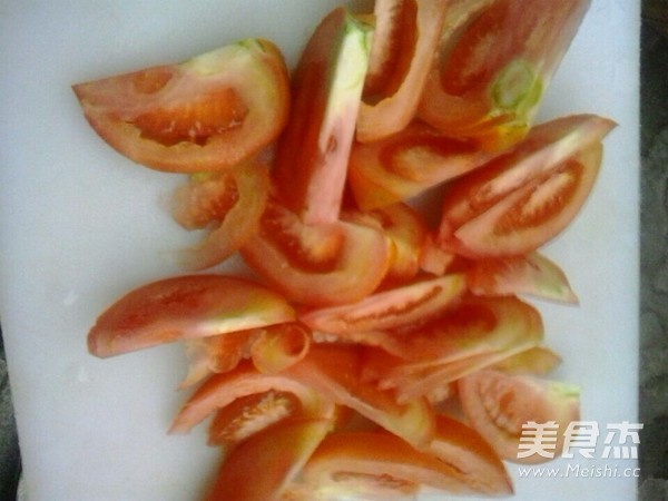 西红柿鸡蛋汤的做法步骤：1