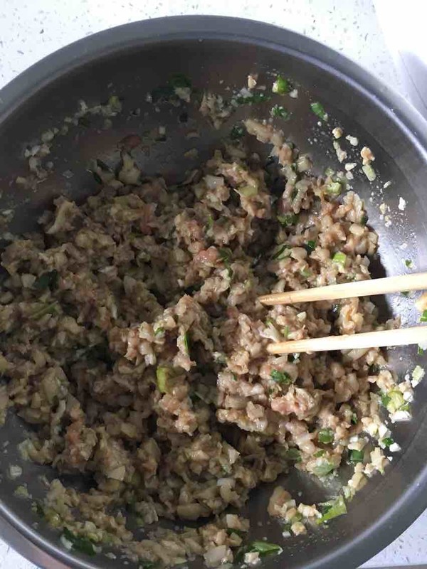 东北猪肉大葱馅包子的做法步骤:7