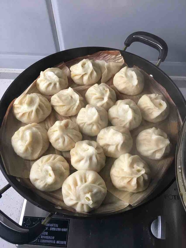 东北猪肉大葱馅包子的做法步骤:11