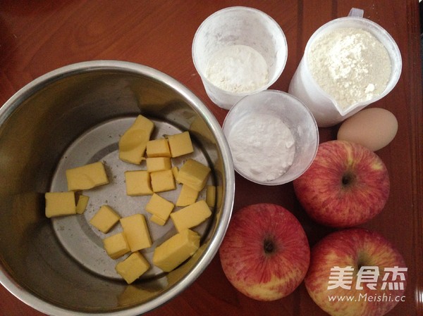 苹果蛋糕的做法步骤：1