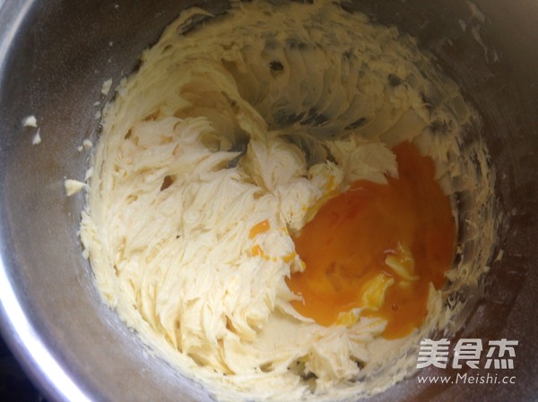 苹果蛋糕的做法步骤:3