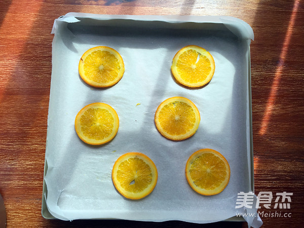 橙香蛋糕卷的做法步骤:2