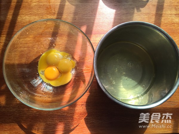 橙香蛋糕卷的做法步骤:3