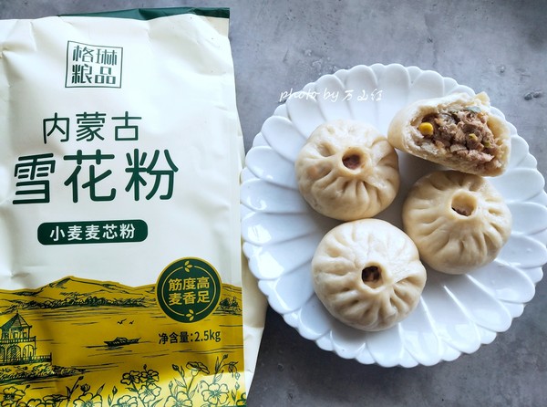 玉米鲜肉包子的做法步骤：13