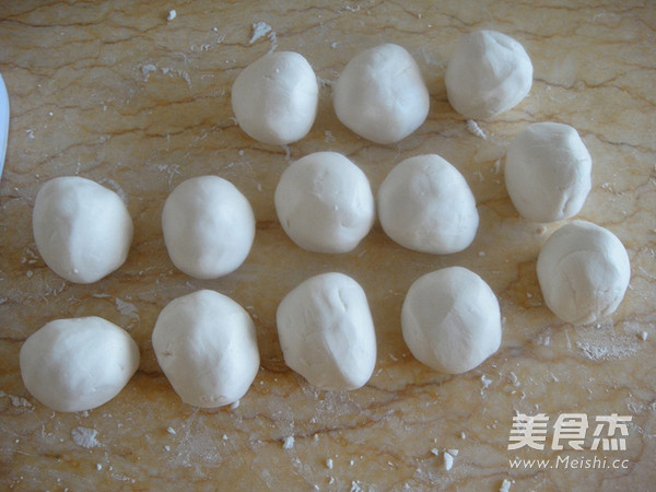 鲜肉油墩子的做法步骤:5