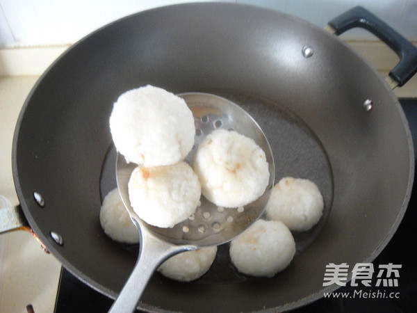 鲜肉油墩子的做法步骤:9