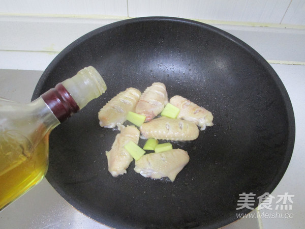 红烧鸡中翅的做法步骤:6
