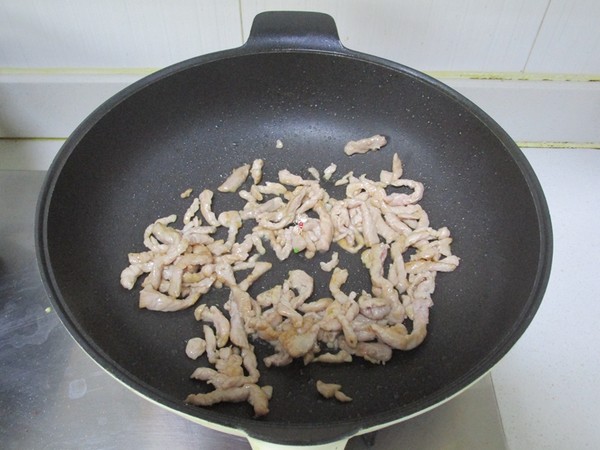 酱香茭白肉丝的做法步骤:4