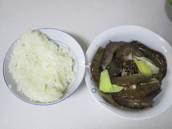 香芹海鲜泡饭的做法步骤:4