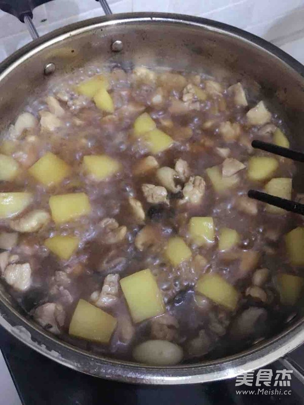 黄焖鸡米饭的做法步骤:12
