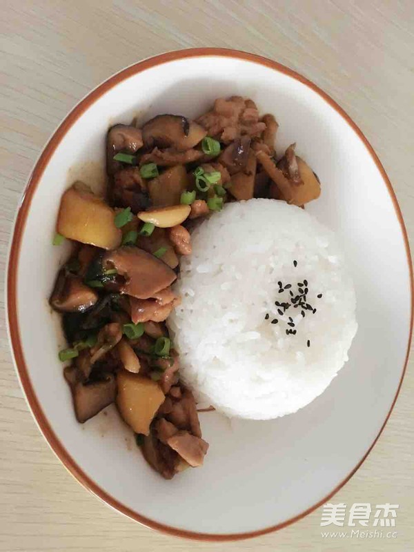 黄焖鸡米饭的做法步骤:12