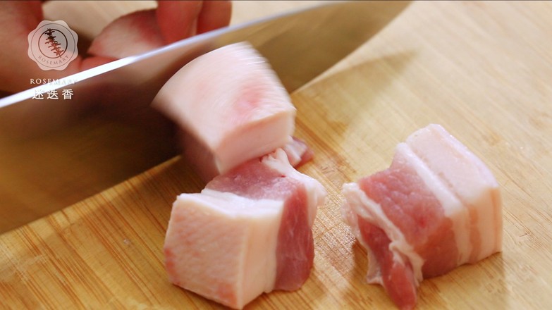 鹌鹑蛋红烧肉的做法步骤:5