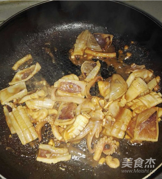 美味鲍鱼汁鱿鱼的做法步骤：6