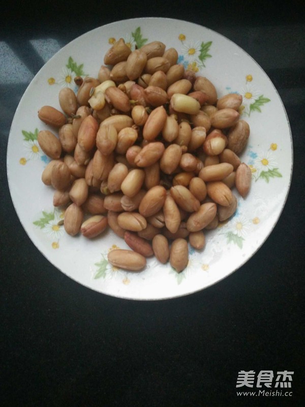 煮五香花生米的做法步骤：5