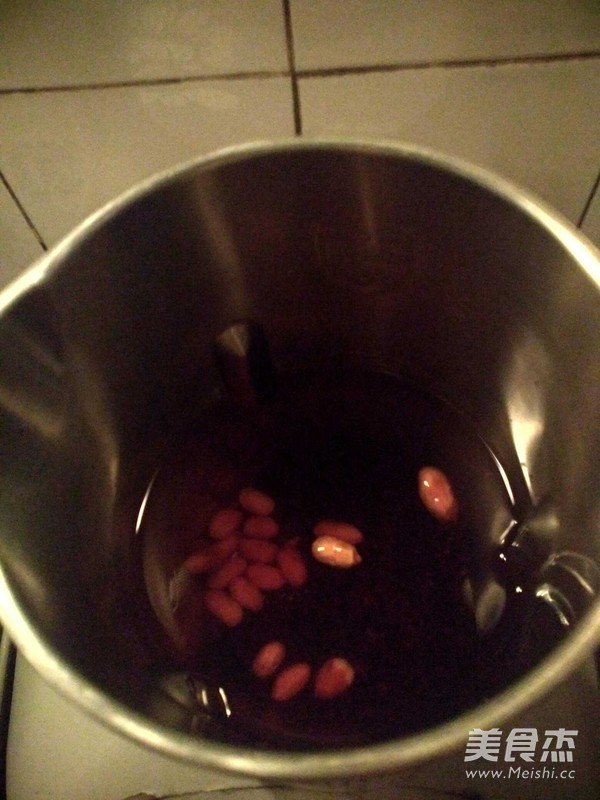 黑米花生糊的做法步骤：5