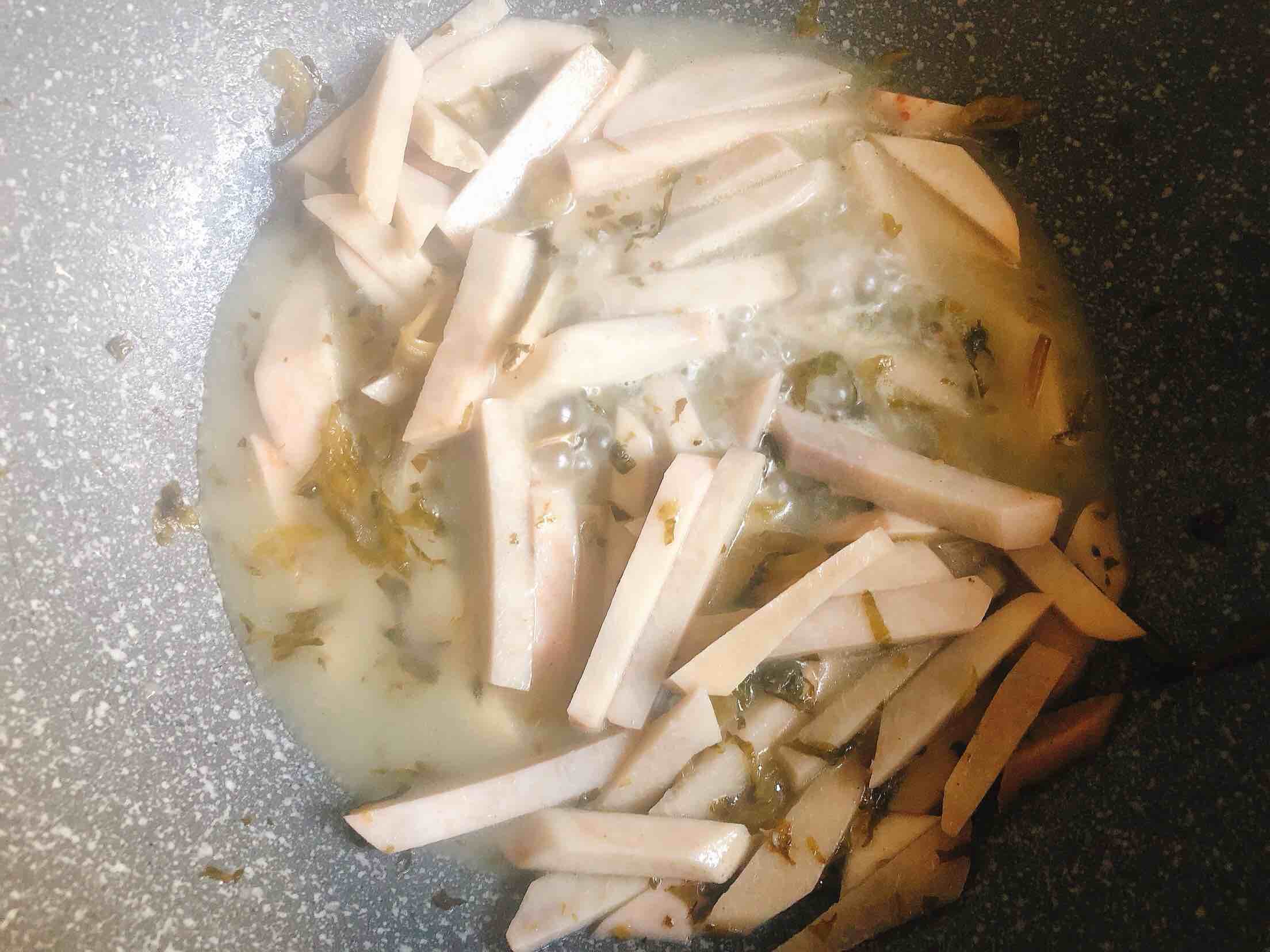 糟菜烩芋头的做法步骤：7