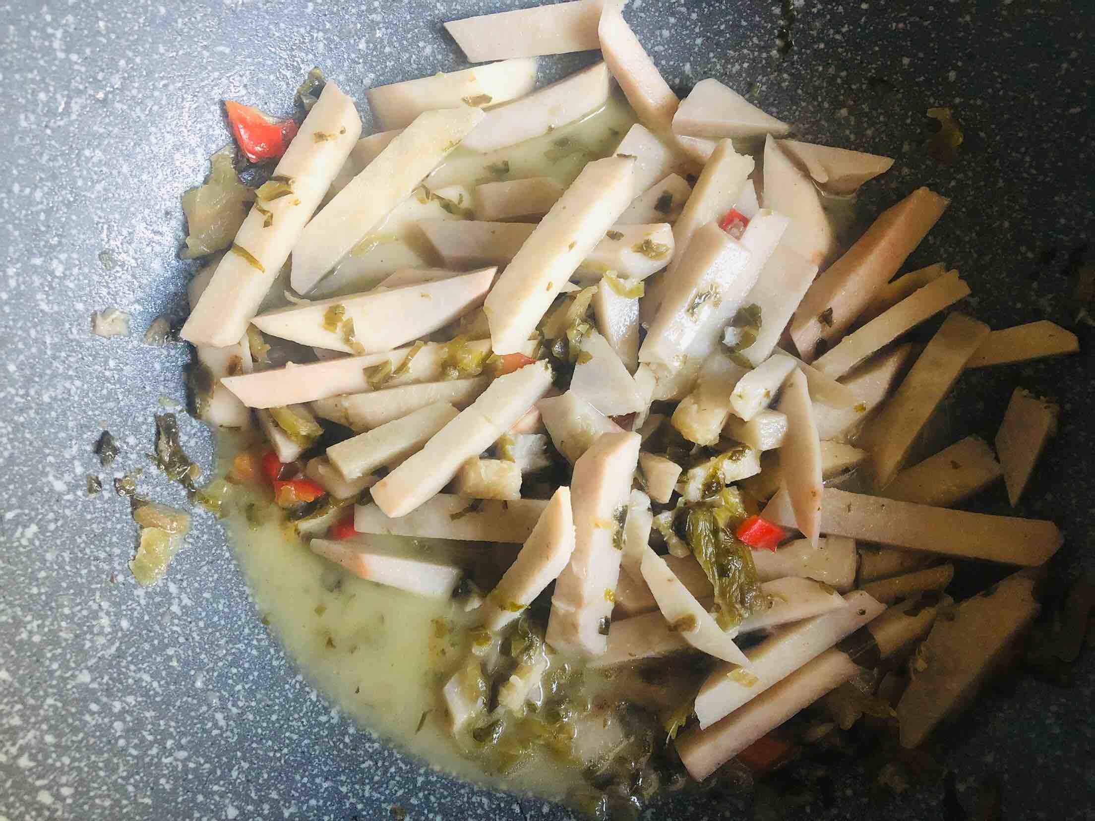 糟菜烩芋头的做法步骤：9