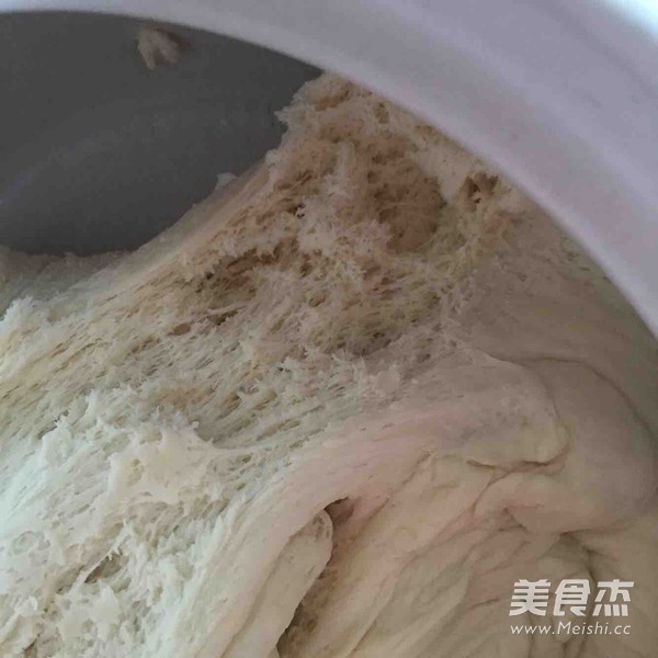 葱香肉包子的做法步骤:5