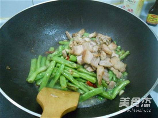 肉炒豆角的做法步骤：15